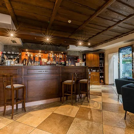 호텔 아말리아 Nová Lesná