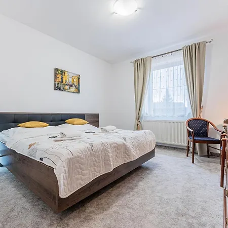 아말리아 Nová Lesná