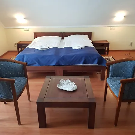 호텔 아말리아 3*